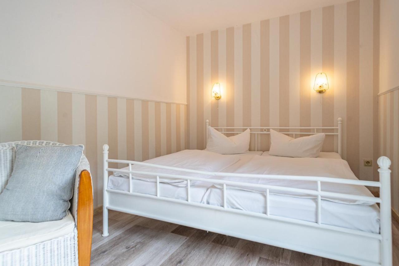 Pension Bergen Bergen Auf Rugen Exterior foto